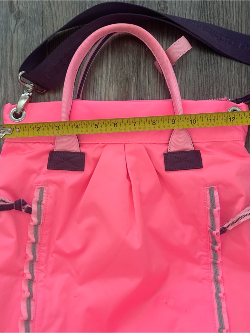 Ivivva bag
Pink - Picture 10 of 10